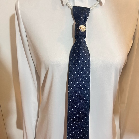 Elegant Blue Polka Dot fashion necklace Tie Set ( mommy & me ) - Picture 4 of 6